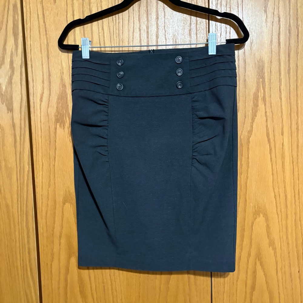 My Michelle Y2K pencil skirt with buttons corporate goth 2000s ruched size 5